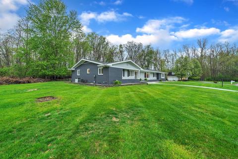 4635 Sequoia Trl, Okemos, MI 48864 photo 2