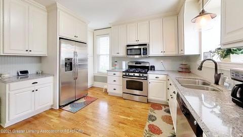 307 E Baldwin St, Saint Johns, MI 48879 photo 10