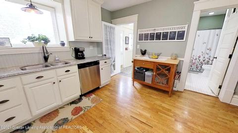 307 E Baldwin St, Saint Johns, MI 48879 photo 8