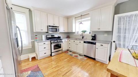 307 E Baldwin St, Saint Johns, MI 48879 photo 9