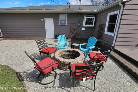 303 Iris Ave, Lansing, MI 48917 photo 26