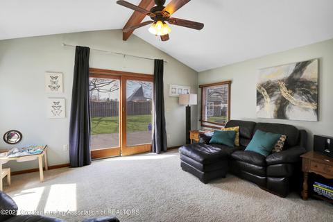 303 Iris Ave, Lansing, MI 48917 photo 6