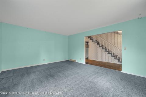 11199 Eden Trl, Eagle, MI 48822 photo 4