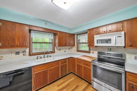 11199 Eden Trl, Eagle, MI 48822 photo 11