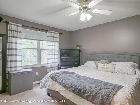 1202 Redpole, Dewitt, MI 48820 photo 16