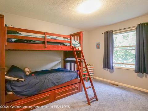 1202 Redpole, Dewitt, MI 48820 photo 13