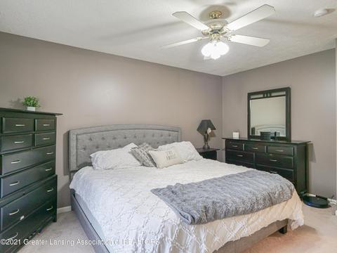 1202 Redpole, Dewitt, MI 48820 photo 17