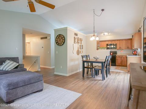 1202 Redpole, Dewitt, MI 48820 photo 3