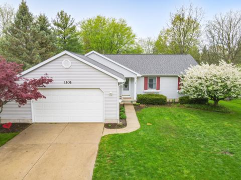 1202 Redpole, Dewitt, MI 48820 photo 1