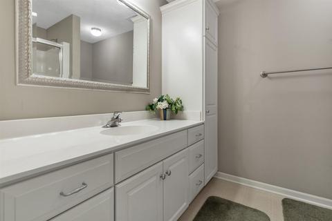 15321 Classic Dr, Bath, MI 48808 photo 30