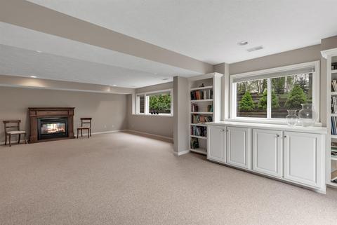 15321 Classic Dr, Bath, MI 48808 photo 31