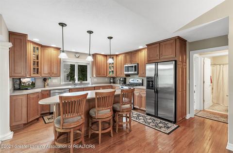 15321 Classic Dr, Bath, MI 48808 photo 16