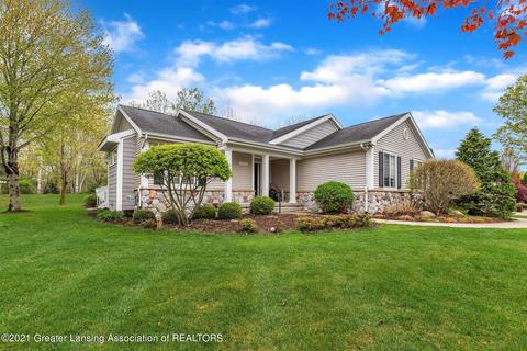 15321 Classic Dr, Bath, MI 48808 photo 2