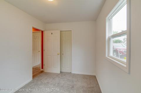 811 E Harris St, Lansing, MI 48906 photo 15