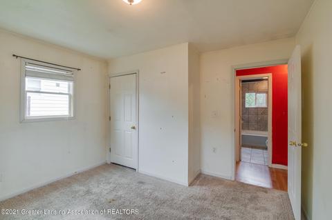 811 E Harris St, Lansing, MI 48906 photo 13