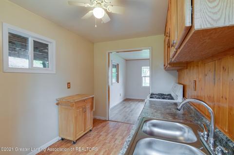 811 E Harris St, Lansing, MI 48906 photo 10