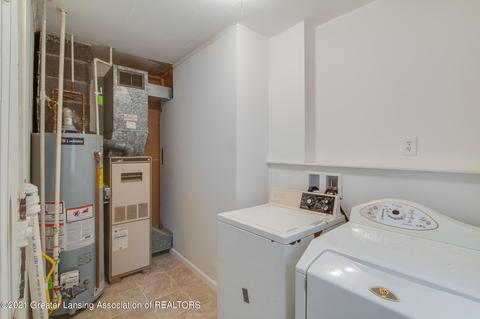 811 E Harris St, Lansing, MI 48906 photo 16