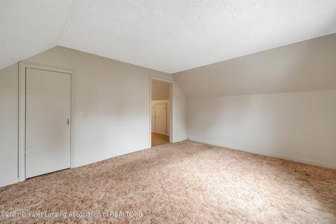 608 Clement Rd, Lansing, MI 48917 photo 21