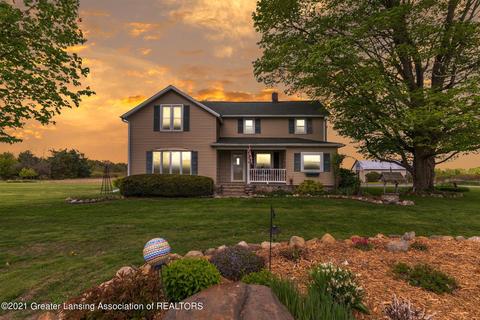 4797 N Pares Rd, Dimondale, MI 48821 photo 2
