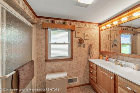 4797 N Pares Rd, Dimondale, MI 48821 photo 16