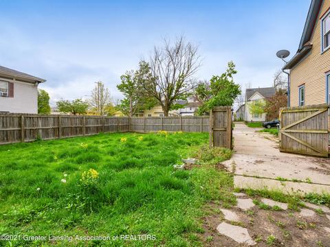 112 W Maple St, Lansing, MI 48906 photo 5