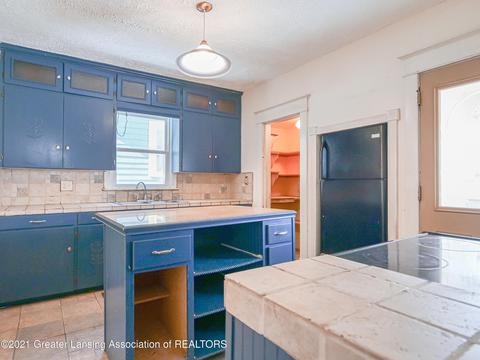 112 W Maple St, Lansing, MI 48906 photo 15