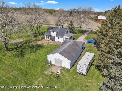 3776 E Round Lake Rd, Dewitt, MI 48820 photo 1
