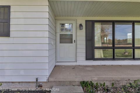 3776 E Round Lake Rd, Dewitt, MI 48820 photo 9