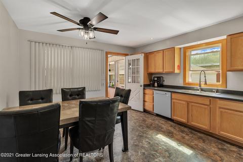 3776 E Round Lake Rd, Dewitt, MI 48820 photo 19