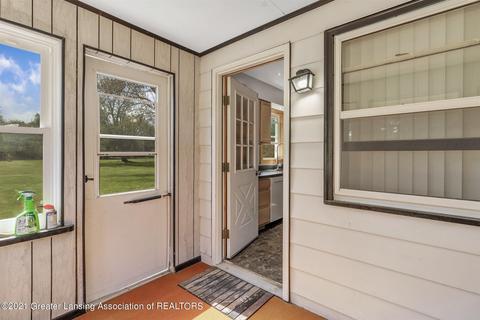 3776 E Round Lake Rd, Dewitt, MI 48820 photo 21