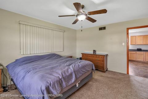3776 E Round Lake Rd, Dewitt, MI 48820 photo 25