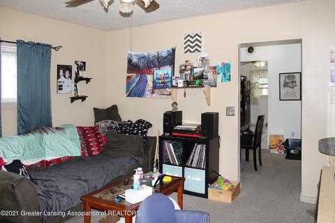 1610 Herbert St, Lansing, MI 48910 photo 3
