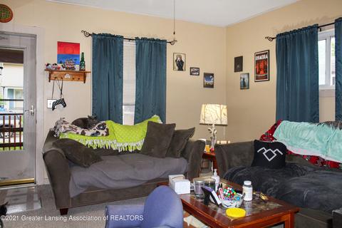 1610 Herbert St, Lansing, MI 48910 photo 4