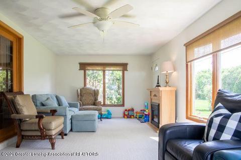 3509 Springbrook Ln, Lansing, MI 48917 photo 7