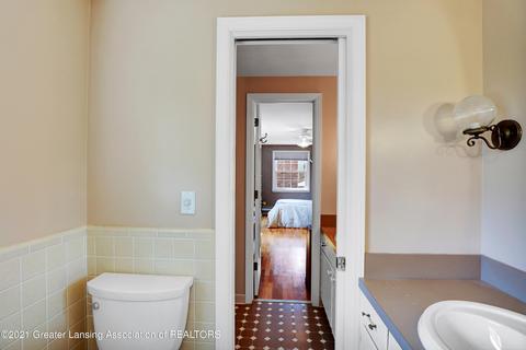 3225 Tecumseh River Rd, Lansing, MI 48906 photo 33