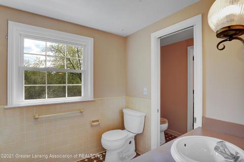 3225 Tecumseh River Rd, Lansing, MI 48906 photo 32