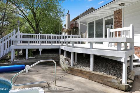 3225 Tecumseh River Rd, Lansing, MI 48906 photo 6