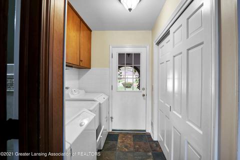 3225 Tecumseh River Rd, Lansing, MI 48906 photo 20