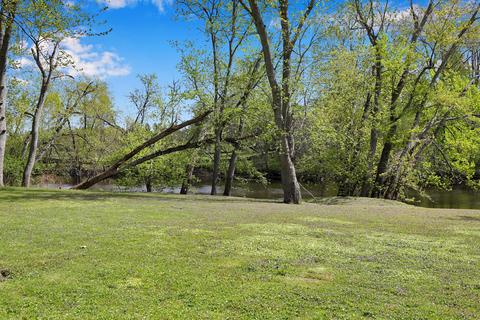 3225 Tecumseh River Rd, Lansing, MI 48906 photo 11