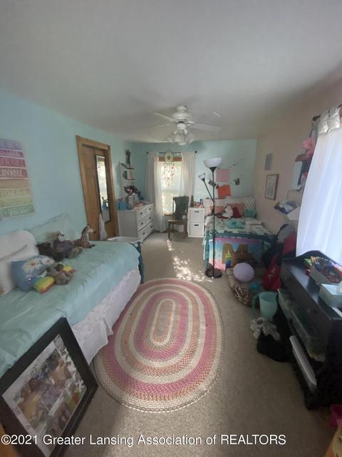407 Strathmore Rd, Lansing, MI 48910 photo 12