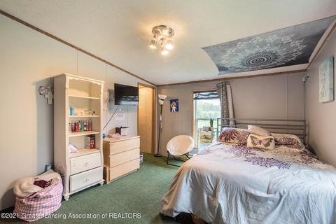 9546 Bond Rd, Dewitt, MI 48820 photo 22
