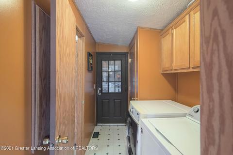 9546 Bond Rd, Dewitt, MI 48820 photo 23