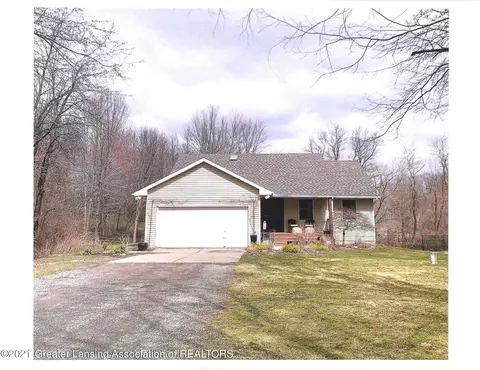 10394 Corcoran Rd, Haslett, MI 48840 photo 1