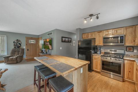 5935 E Centerline Rd, Saint Johns, MI 48879 photo 11