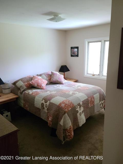 5720 Ridgeway Dr, Haslett, MI 48840 photo 28