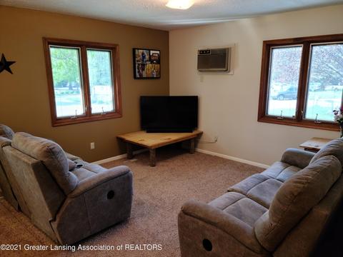 5720 Ridgeway Dr, Haslett, MI 48840 photo 23
