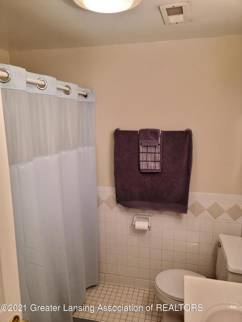 5720 Ridgeway Dr, Haslett, MI 48840 photo 30