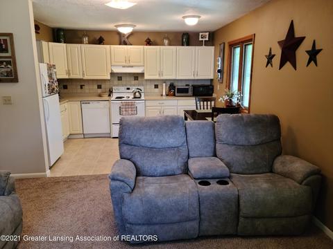 5720 Ridgeway Dr, Haslett, MI 48840 photo 27