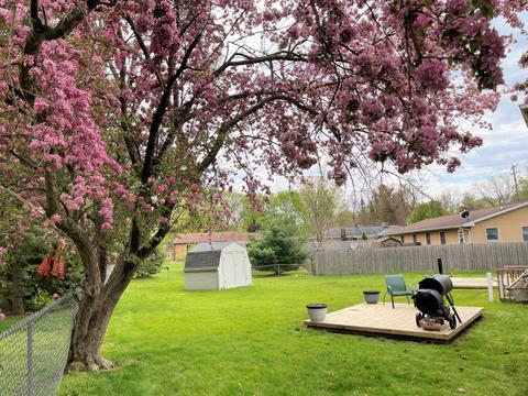 5720 Ridgeway Dr, Haslett, MI 48840 photo 21