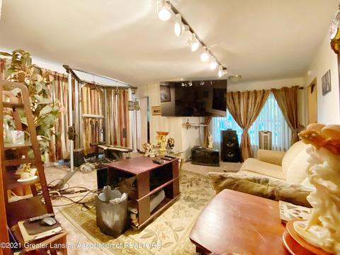 2626 Teel Ave, Lansing, MI 48910 photo 5